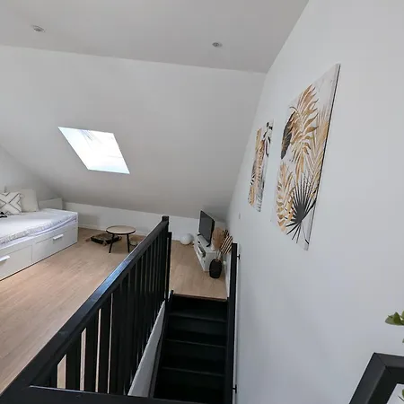 Apartment Duplex77 Near *